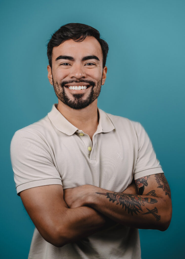cristian saldivar headshot
